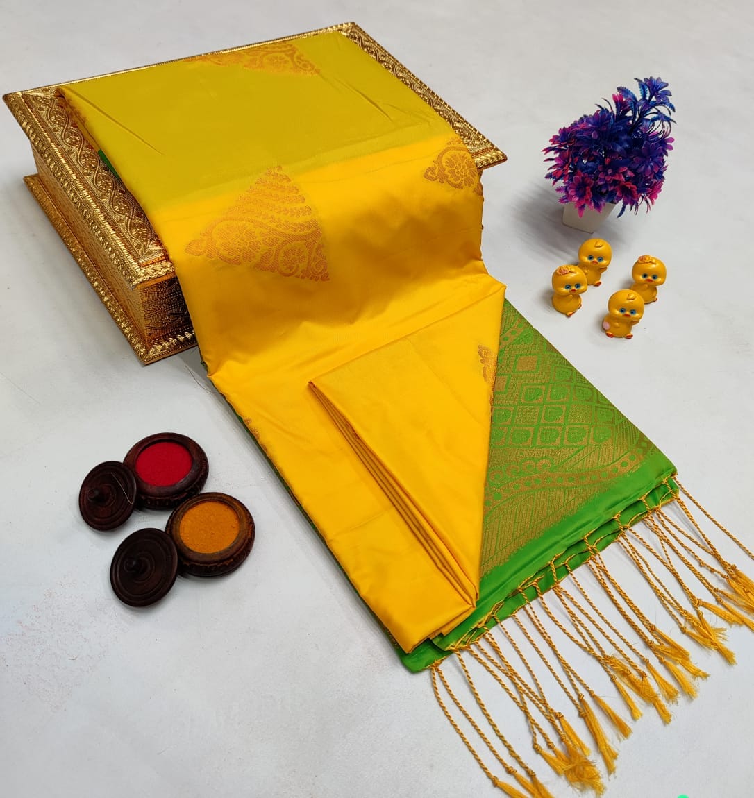 Orange Large Floral Butta – Borderless Soft Silk Sarees
