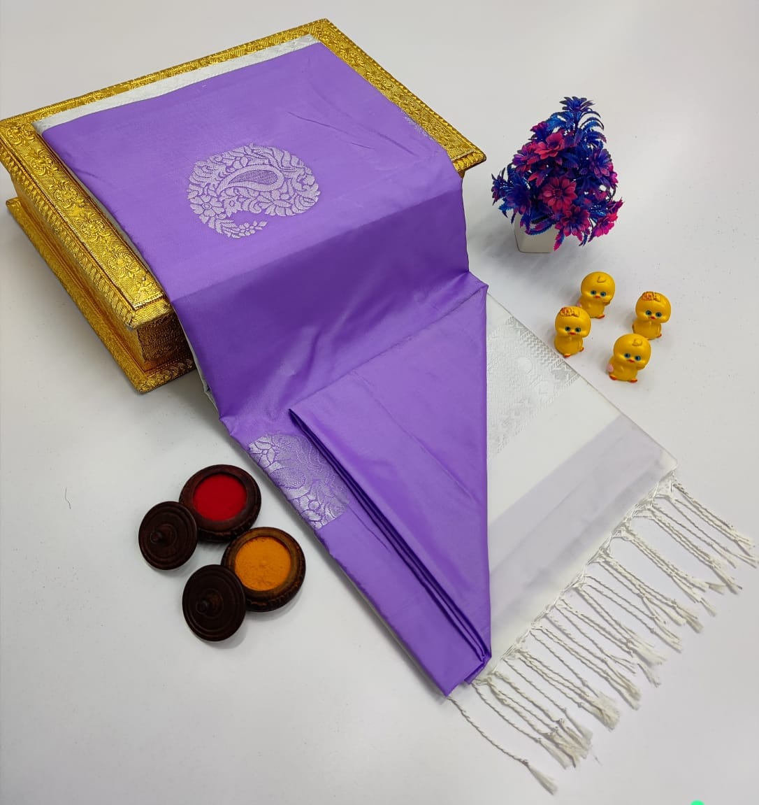 Copper Brown Classic Small Butta – Borderless Soft Silk Sarees