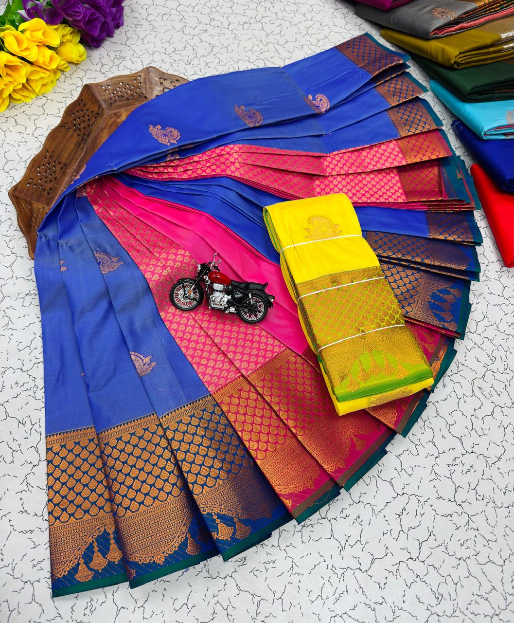 Royal Blue Paisley Butta Kanchi Border Soft Silk Saree