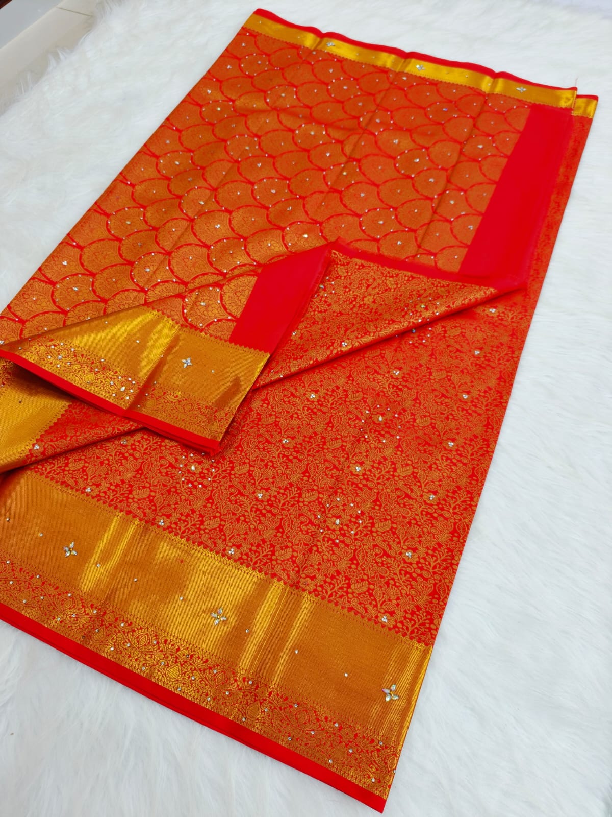 Kanchi HandStone Work Pure Red Semi Pattu Sarees